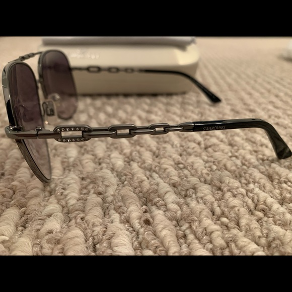 SWAROVSKI AVIATOR SUNGLASSES main image 5